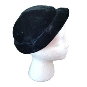 Vintage 1950s Navy Blue Velour  Hat